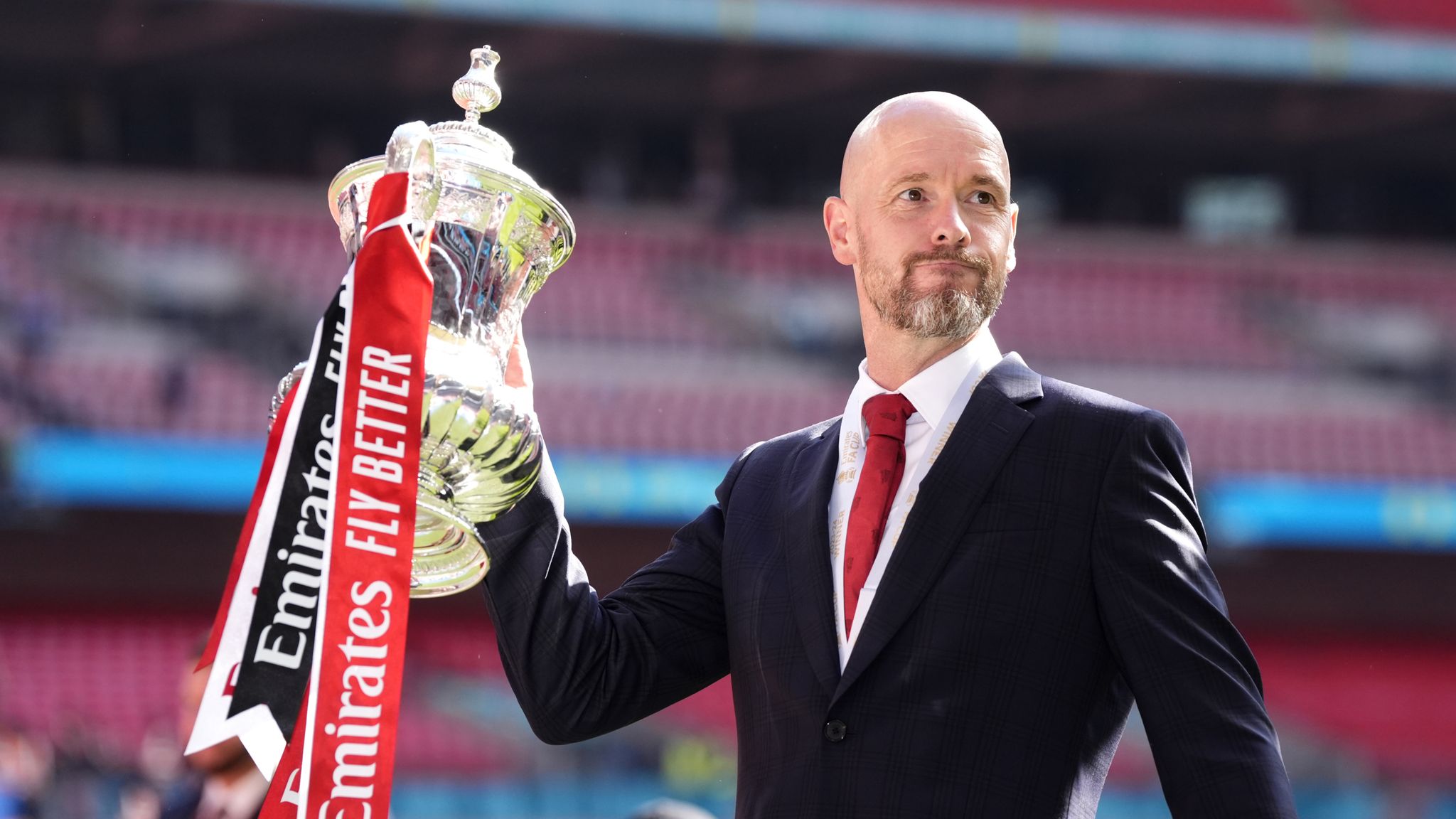 Erik Ten Hag được bổ nhiệm là huấn luyện viên chính của tuyển Man United